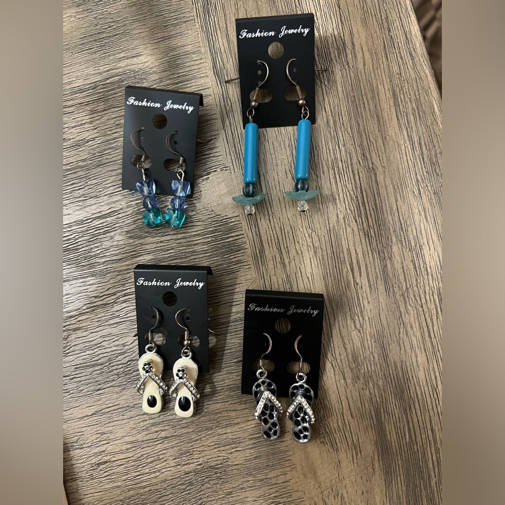 Bundle of 4 pairs of dangly earrings, featuring blue and black designs #jewelry